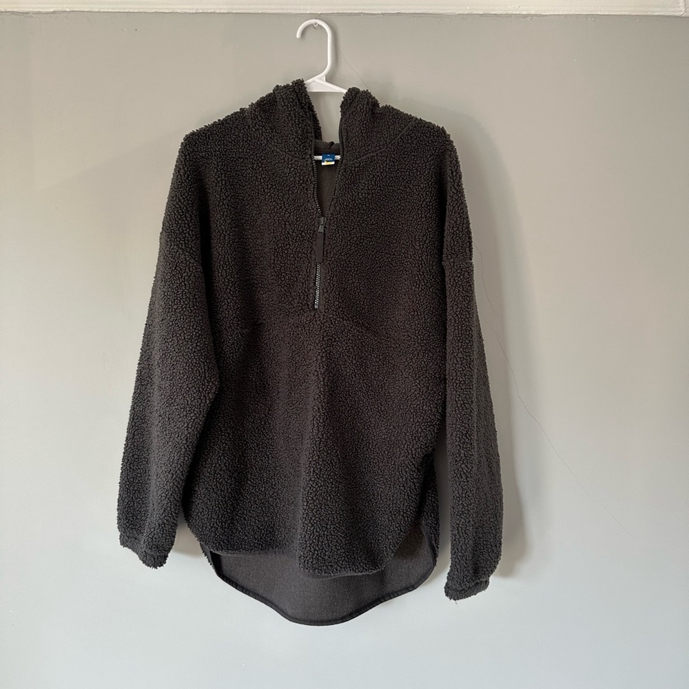 Cozy Black Sherpa Pullover